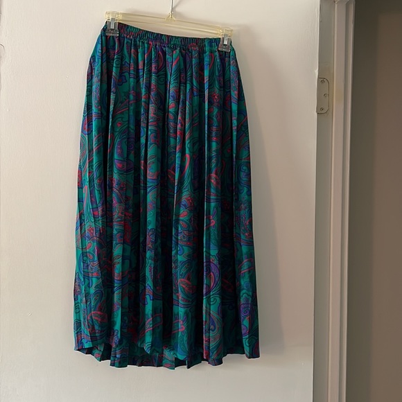 Alfred Dunner skirt - Picture 3 of 5